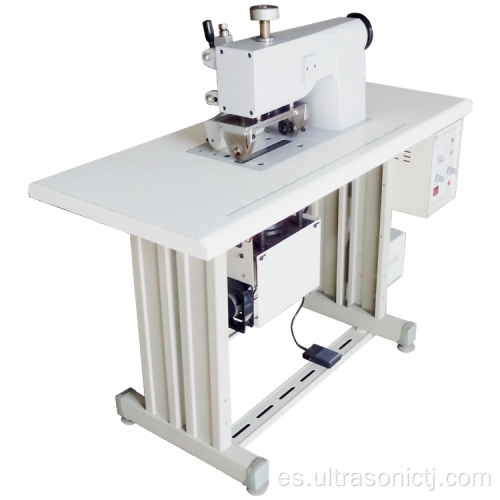 Máquina de soldadura no tejida ultrasónica multifuncional